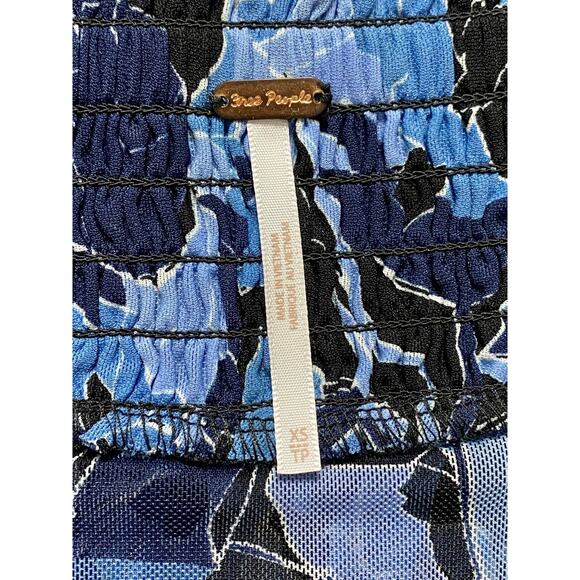NWT Free People Blue Black Dark Combo Technicolor Floral Smocked Bubble Top Boho - Picture 6 of 8